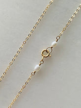 Load image into Gallery viewer, Black Spinel Triangle Necklace