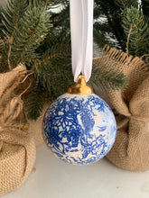 Load image into Gallery viewer, Blue Floral Print Ceramic Ornament