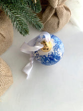 Load image into Gallery viewer, Blue Floral Print Ceramic Ornament
