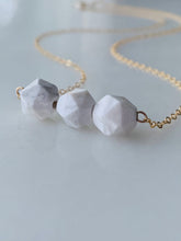 Load image into Gallery viewer, Howlite Trio Necklace