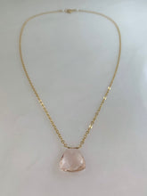 Load image into Gallery viewer, Morganite Pendant Necklace