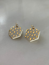 Load image into Gallery viewer, Marie Spotted Gold Earrings