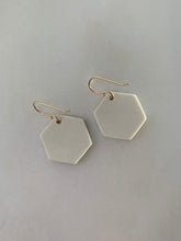 Load image into Gallery viewer, Marie Spotted Gold Earrings