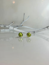Load image into Gallery viewer, Alice Peridot Earrings