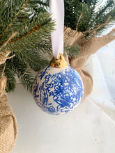 Load image into Gallery viewer, Blue Floral Print Ceramic Ornament
