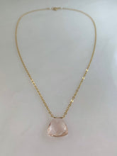 Load image into Gallery viewer, Morganite Pendant Necklace
