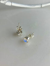 Load image into Gallery viewer, Alice Moonstone Earrings
